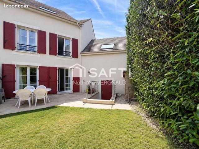 Maison 7 pièces 150 m²