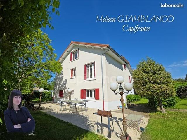 Maison 7 pièces 150 m²