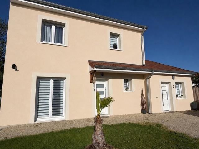 Maison 7 pièces 150 m²