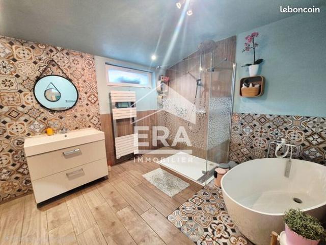 Maison 7 pièces 150 m²