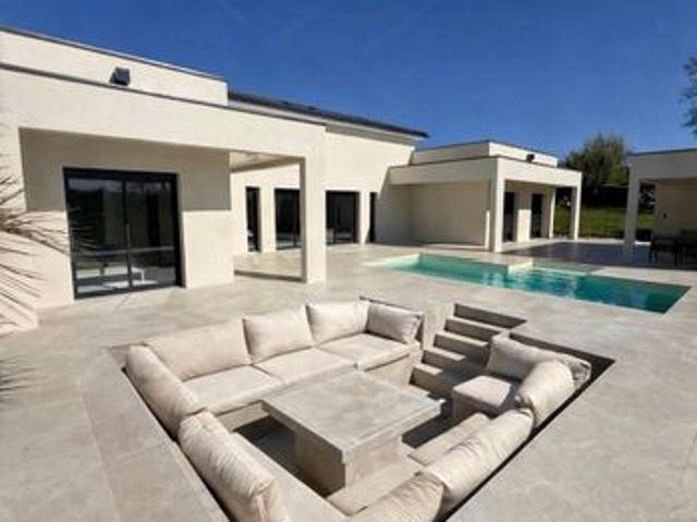 Maison 7 pièces 150 m²