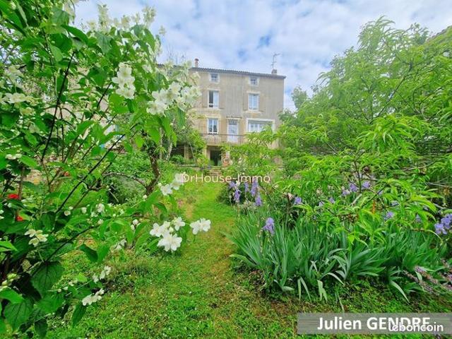 Maison 7 pièces 150 m²