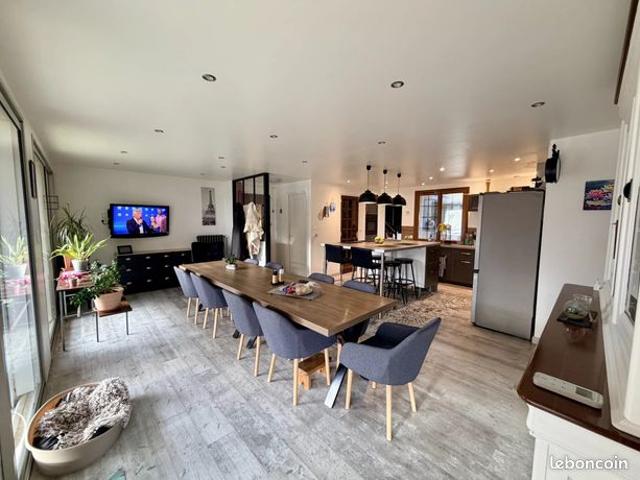 Maison 7 pièces 150 m²