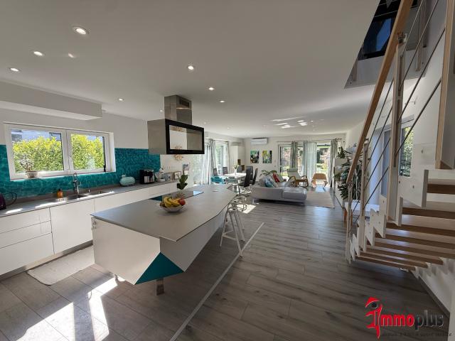 Maison 7 pièces 150 m²