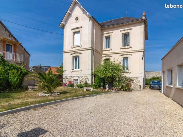 Maison 7 pièces 150 m²
