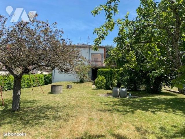Maison 7 pièces 150 m²
