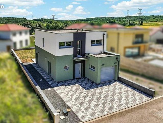 Maison 7 pièces 150 m²
