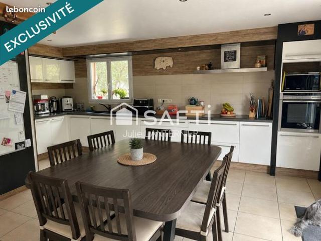 Maison 7 pièces 150 m²