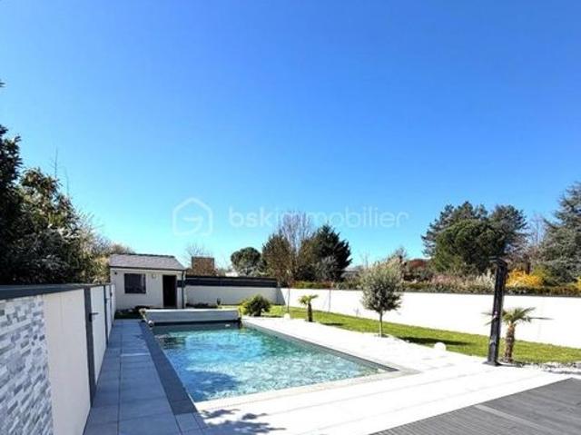 Maison 7 pièces 150 m²