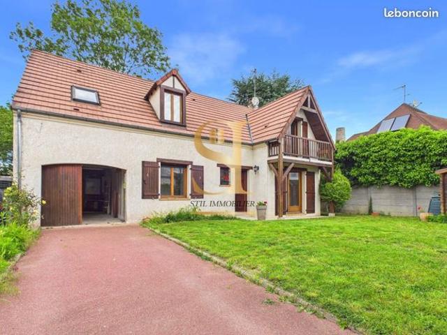 Maison 7 pièces 150 m²