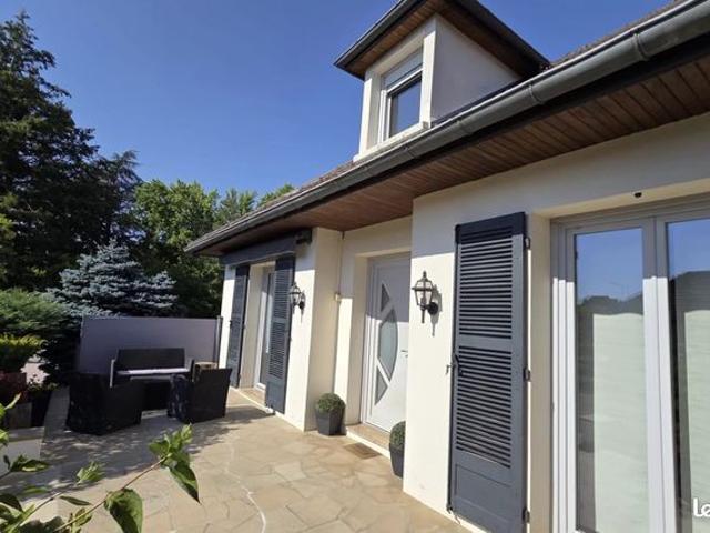 Maison 7 pièces 150 m²