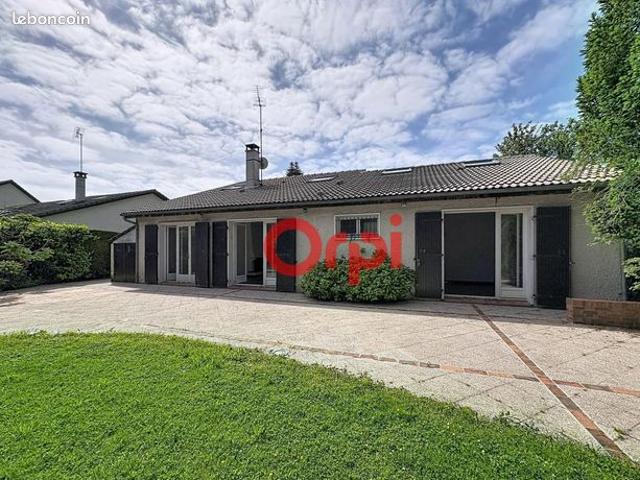 Maison 7 pièces 150 m²