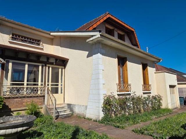 Maison 7 pièces 150 m²