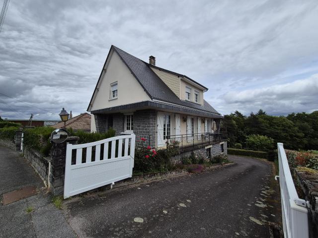 Maison 7 pièces 150 m²