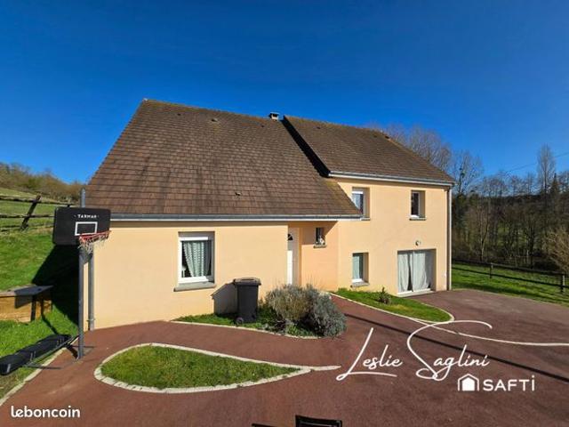 Maison 7 pièces 150 m²