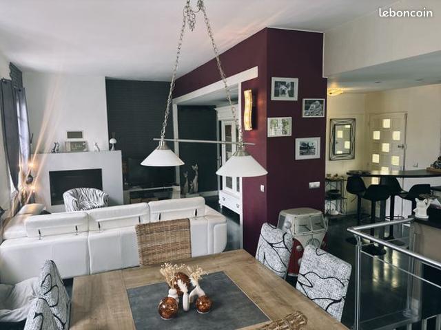 Maison 7 pièces 150 m²