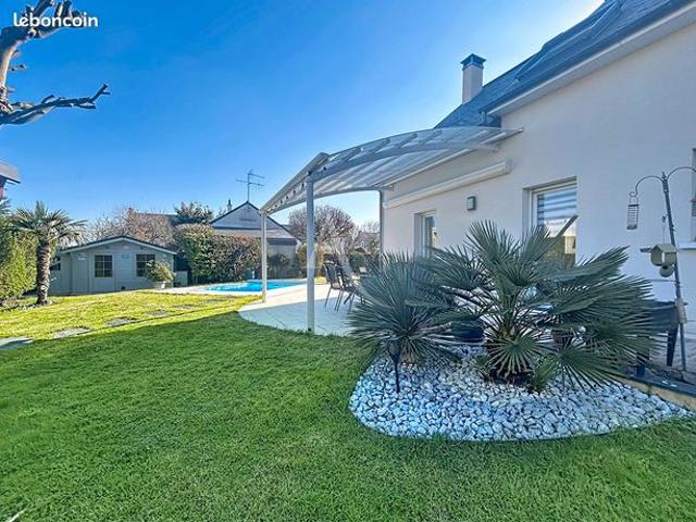Maison 7 pièces 150 m²