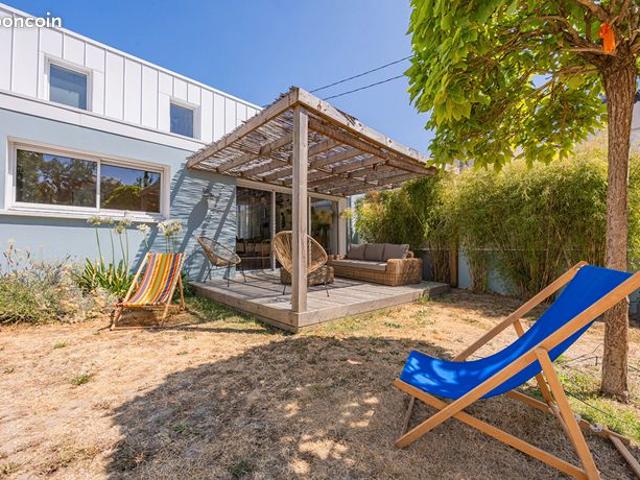Maison 7 pièces 151 m²