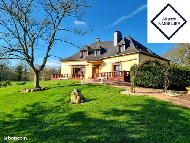 Maison 7 pièces 151 m²