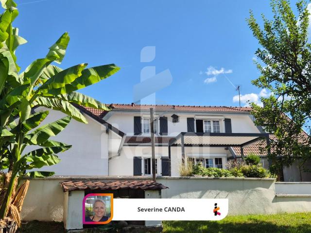 Maison 7 pièces 151 m²