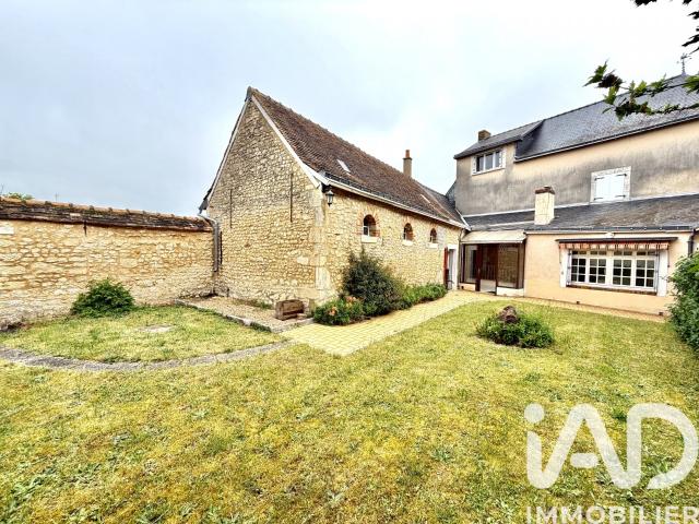 Maison 7 pièces 151 m²
