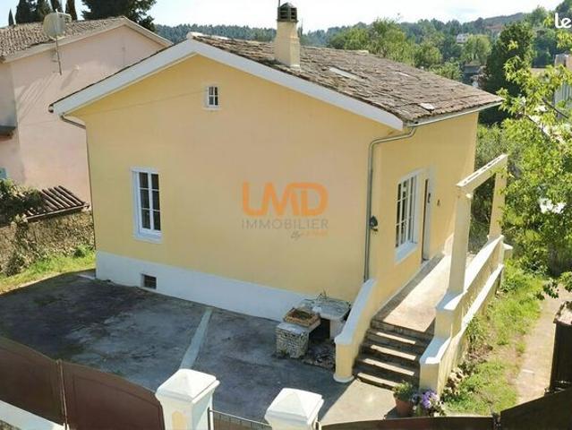 Maison 7 pièces 151 m²