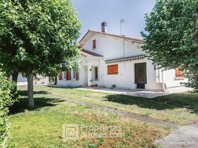 Maison 7 pièces 151 m²