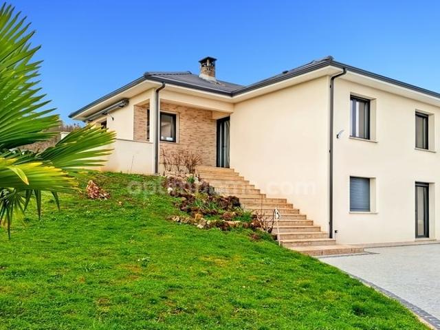 Maison 7 pièces 190 m²