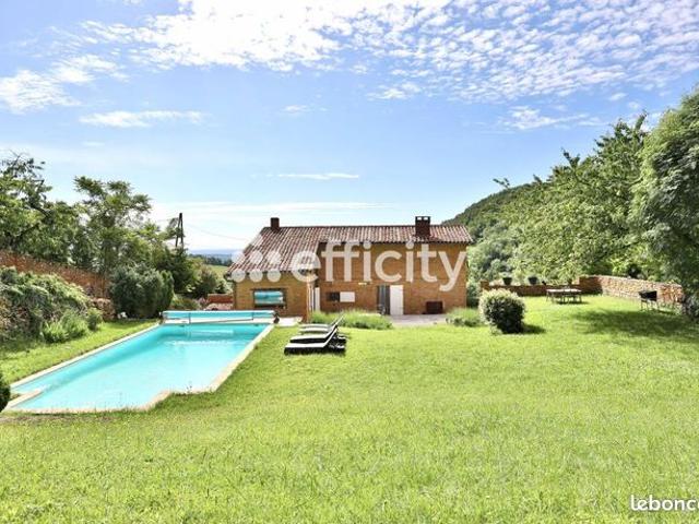 Maison 7 pièces 151 m²