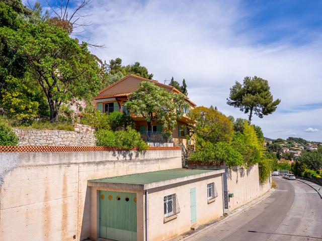 Maison 7 pièces 151 m²