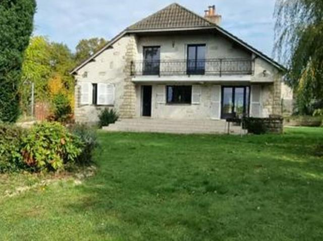 Maison 7 pièces 151 m²