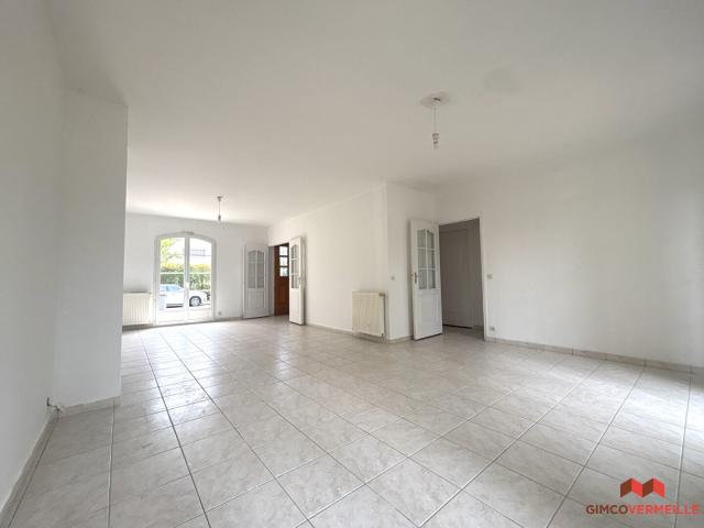 Maison 7 pièces 151 m²