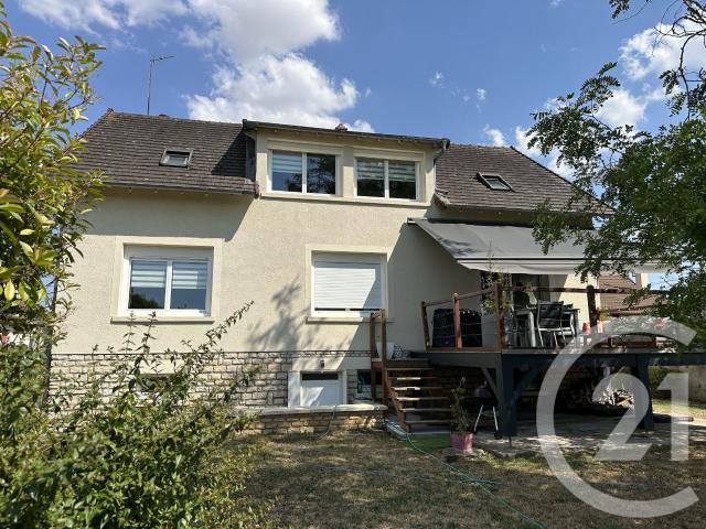 Maison 7 pièces 151 m²