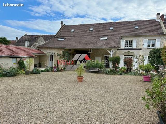 Maison 7 pièces 151 m²