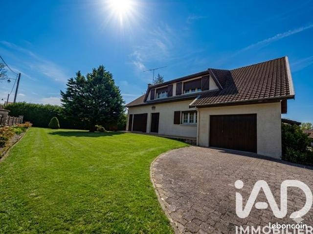 Maison 7 pièces 151 m²