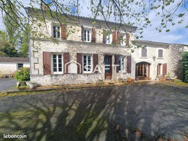 Maison 7 pièces 151 m²
