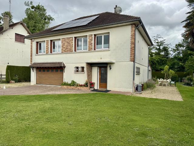 Maison 7 pièces 151 m²