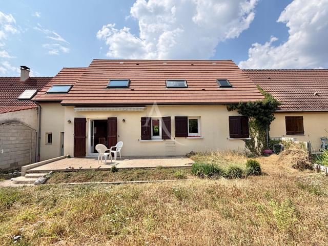 Maison 7 pièces 151 m²