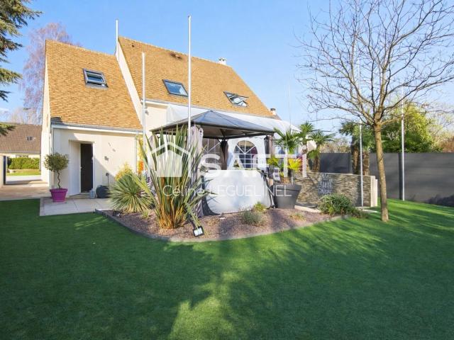 Maison 7 pièces 151 m²