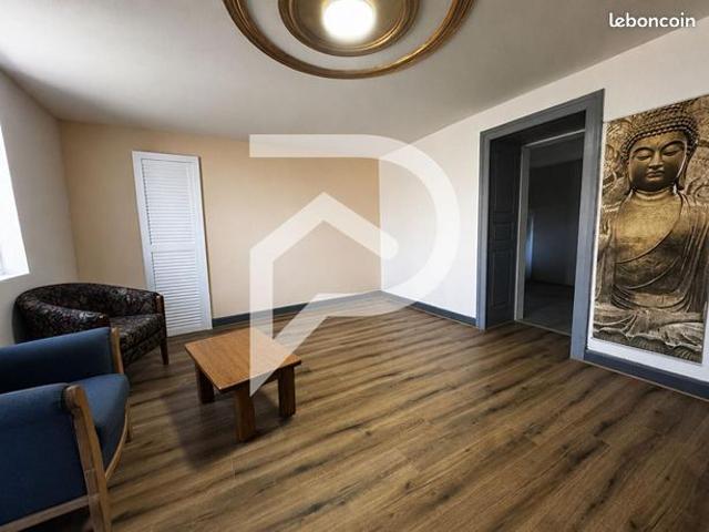 Maison 7 pièces 151 m²