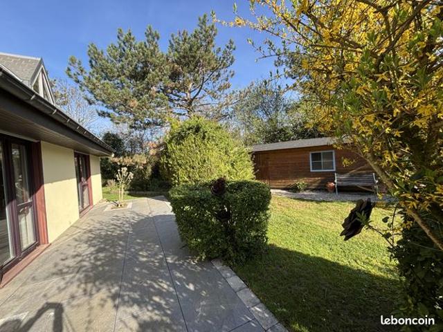Maison 7 pièces 151 m²