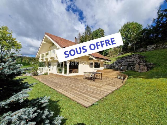 Maison 7 pièces 151 m²