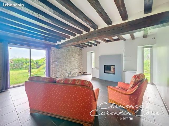 Maison 7 pièces 151 m²