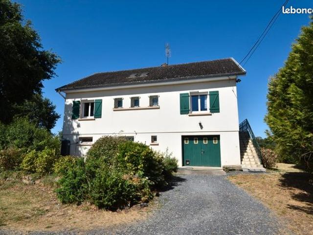Maison 7 pièces 151 m²