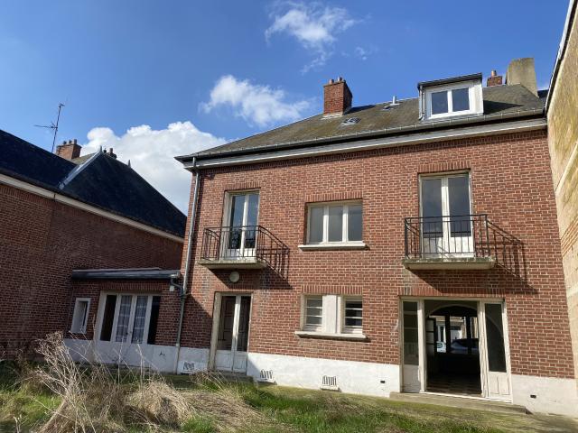 Maison 7 pièces 151 m²