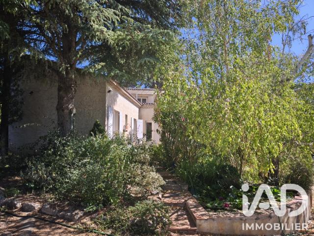 Maison 7 pièces 151 m²