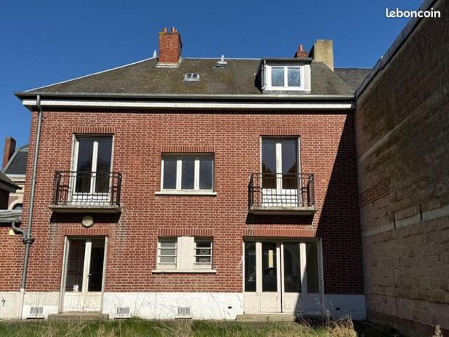 Maison 7 pièces 151 m²