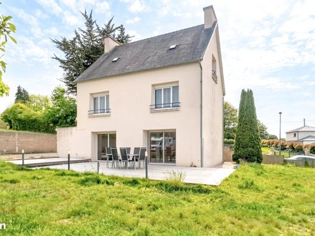 Maison 7 pièces 151 m²