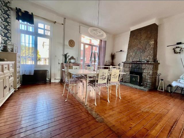Maison 7 pièces 152 m²