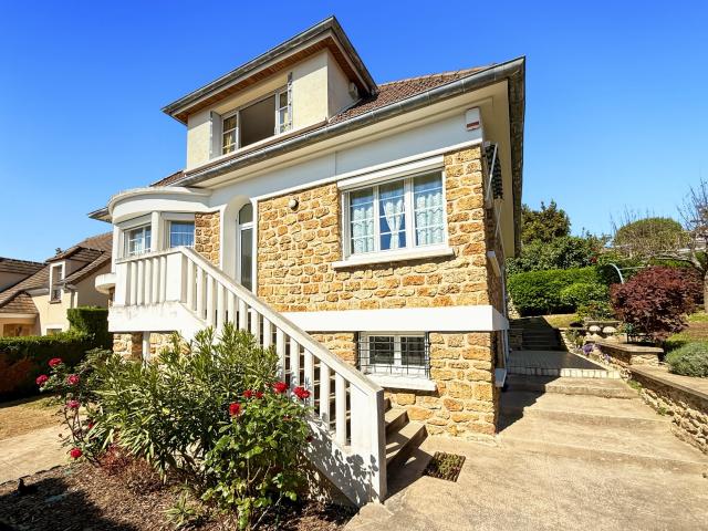 Maison 7 pièces 152 m²